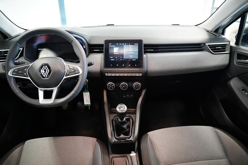 Renault Clio - fotka 5 z 24