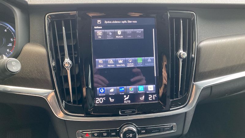 Volvo V90 Cross Country, D5 AWD Drive-E, - fotka 18 z 32