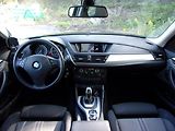 BMW X1 (2015) xDRIVE18d 105kW 1.MAJITELKA ČR - náhled 10