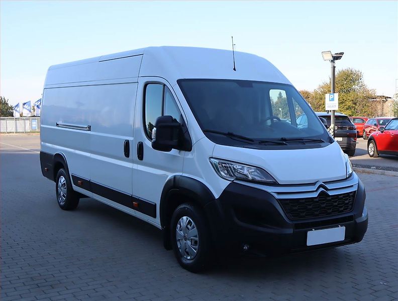 Citroën Jumper (2021) 2.2 BlueHDi, Maxi, 14m3, 1.0t - fotografie inzerátu