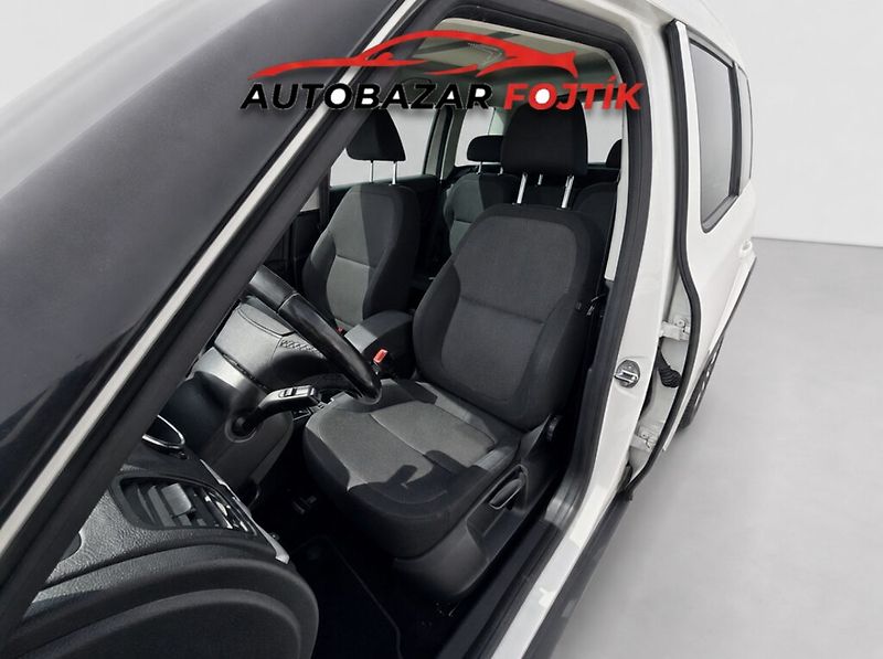 Škoda Yeti (2012) 1.2 TSi 77Kw Ambition DSG - fotka 11 z 24