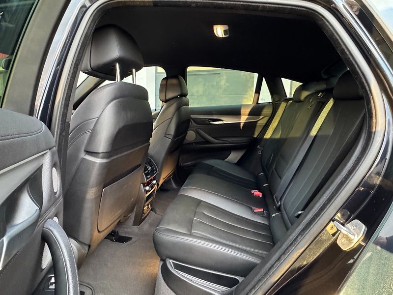 BMW X6 (2016) 3.0 xDrive, M Paket - fotka 11 z 42