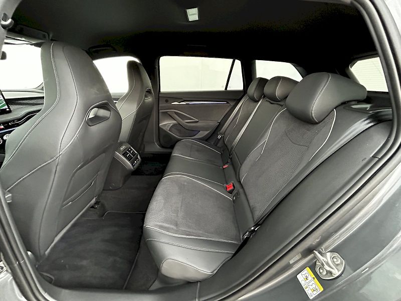 Škoda Superb (2025) Combi 2.0 TDI 110kW DSG SportL - fotka 30 z 35