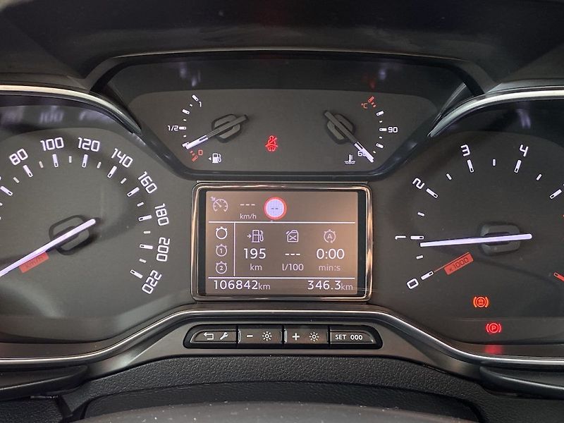 Toyota ProAce City Verso 1.5D, ČR, Family L1, záruka - fotka 13 z 28