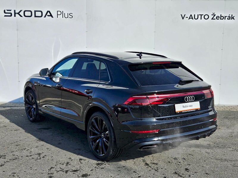 Audi Q8 (2025) 50 TDI 210kW quattro - fotka 8 z 29