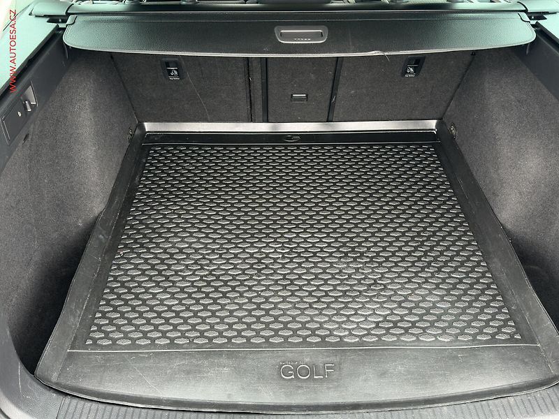 Volkswagen Golf (2013) 1.2TSI, Klima - fotka 7 z 18