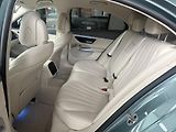 Mercedes-Benz Třídy E (2024) 300e sedan 4MATIC - náhled 18