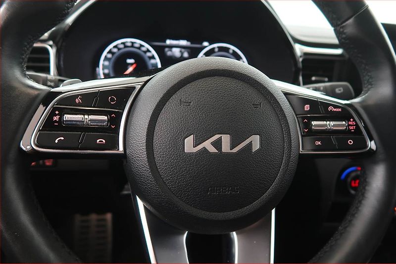 Kia XCeed (2022) 1.6 CRDi MHEV, AUTOMAT - fotka 16 z 20