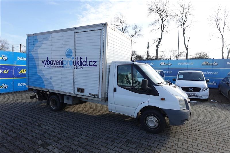 Ford Transit 2,4 TDCi  SKŘÍŇ ČELO - fotka 6 z 30