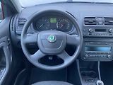 Škoda Fabia (2011) 1.2 TSi, Ambiente, výhřev sed - náhled 11