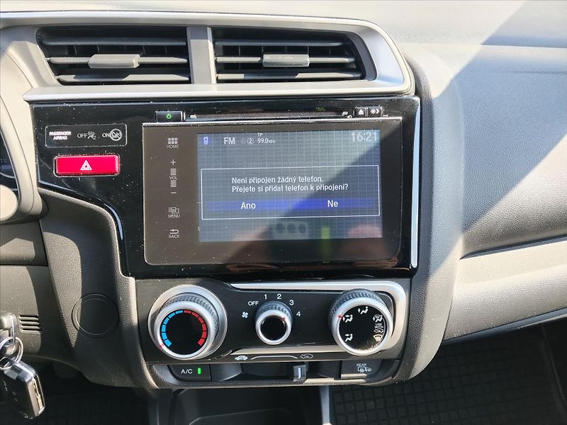 Honda Jazz 1,3   1.3i-VTEC 75kw - fotka 10 z 26