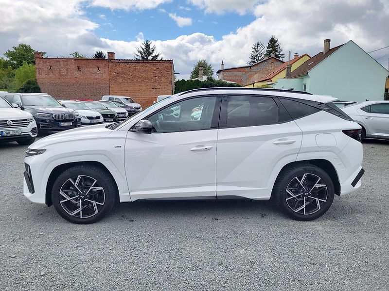 Hyundai Tucson 1.6 T-GDI 118kW DCT 4x4 N-Line - fotka 2 z 47