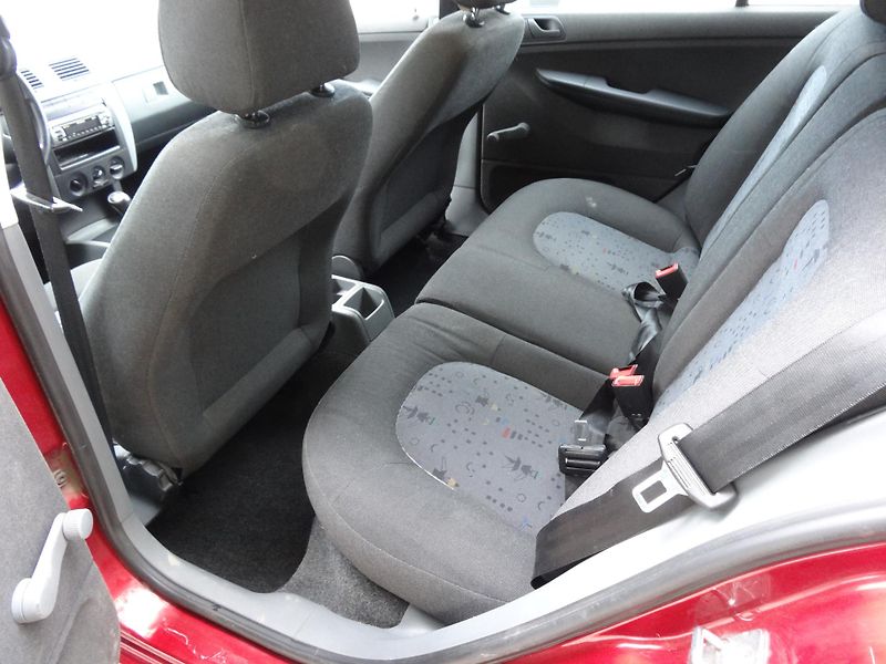 Škoda Fabia Kom.1.2i 12V Taž.zař.+zim.kola - fotka 6 z 19