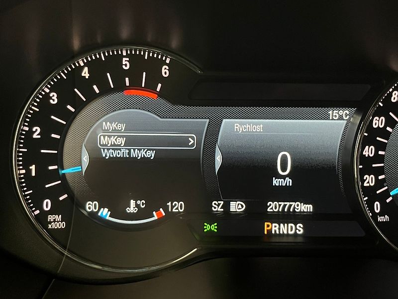Ford Edge 2.0 TDCi AWD Sport ČR 1.majit. - fotka 61 z 74