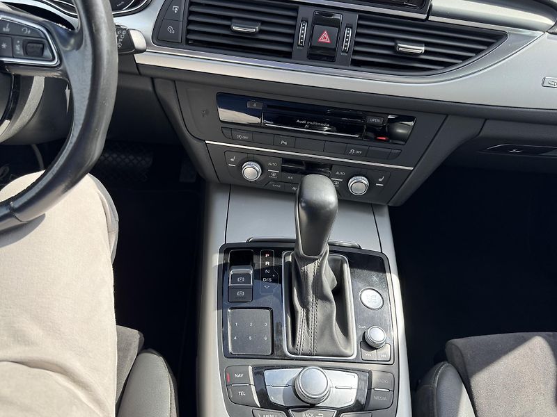 Audi A6 Avant (2015) - fotka 19 z 19