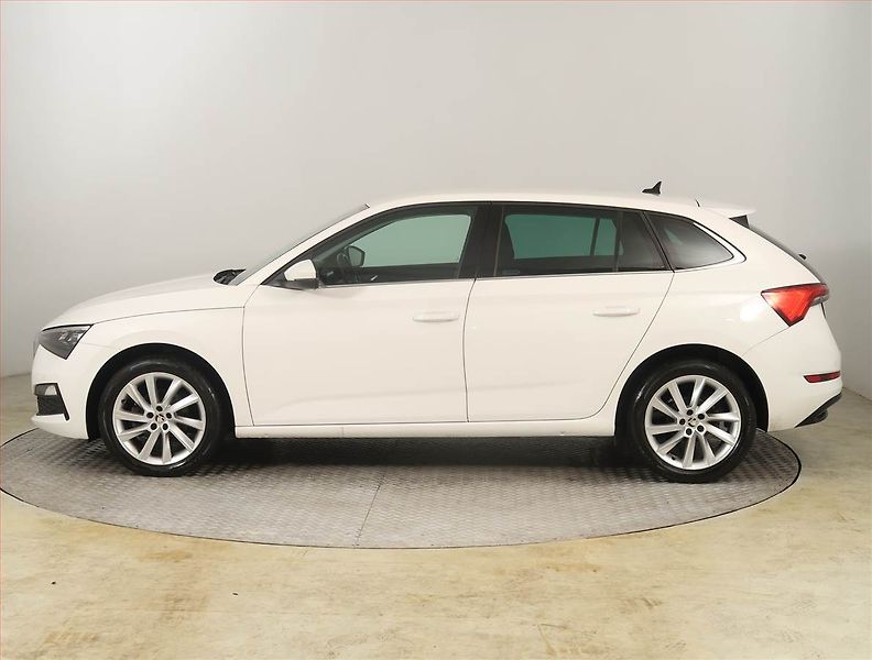Škoda Scala (2020) Style 1.0 TSI, Tempomat - fotka 3 z 20