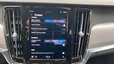 Volvo V90 MOMENTUM PRO, B4 FWD, 145+10 k - náhled 16