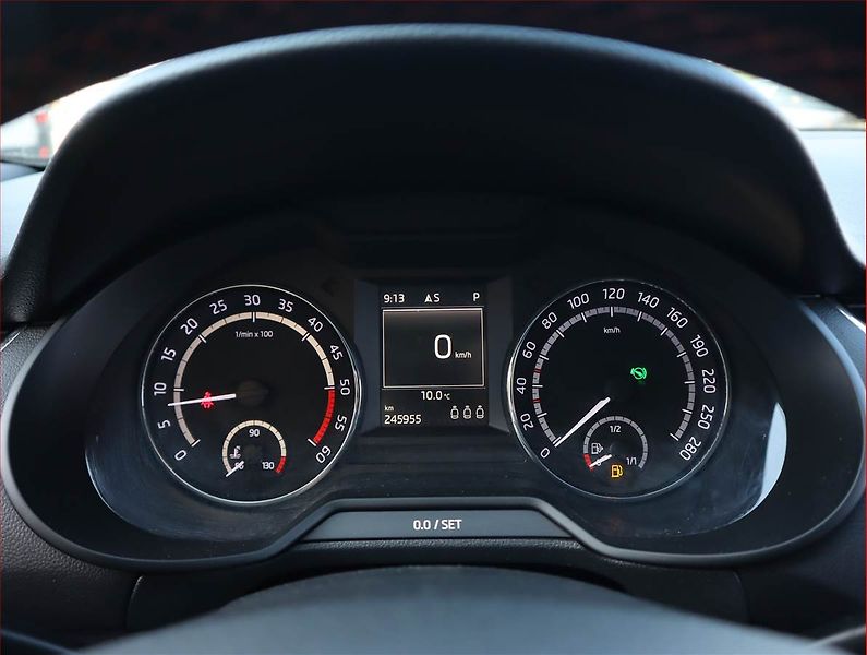 Škoda Octavia (2015) RS 2.0 TDI, Automat - fotka 11 z 21