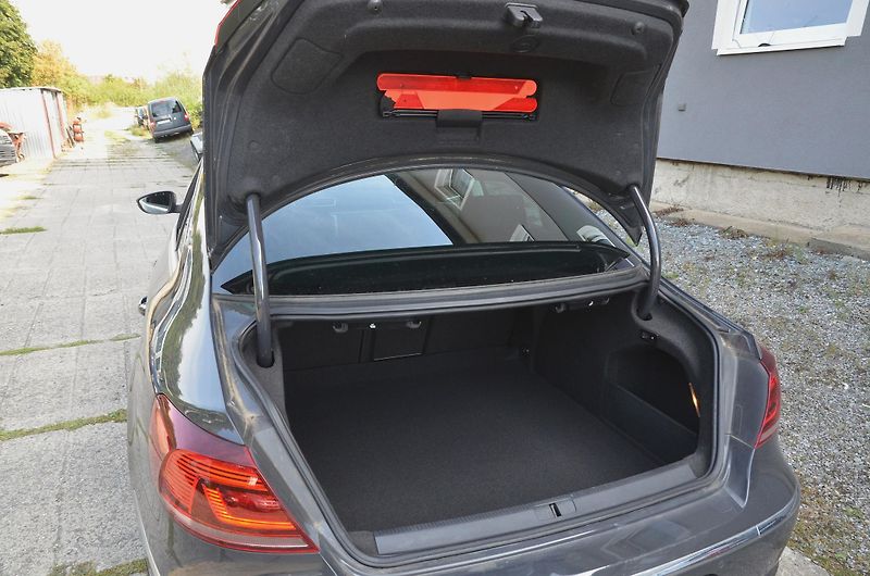 Volkswagen CC (2014) 2.0 TDi 130kW 112tkm / NEZ.TOP - fotka 38 z 39