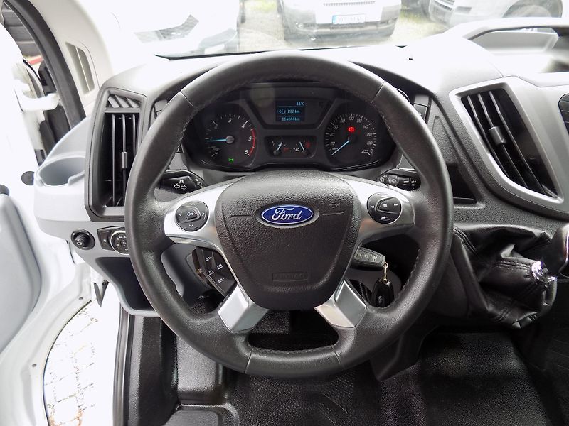 Ford Transit 2,2 TDCI LWB TREND 9 SD RAMPA - fotka 31 z 42