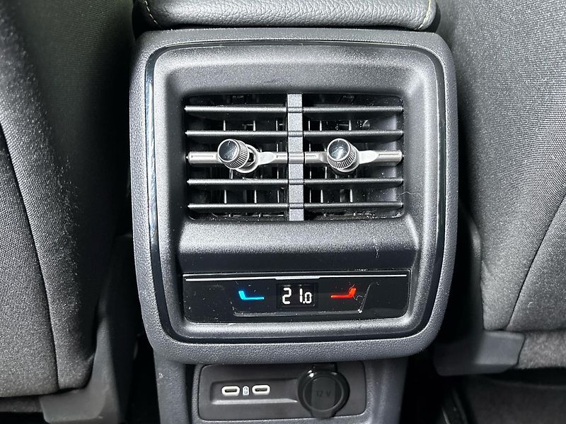 Škoda Kodiaq Selection DSG - fotka 22 z 30