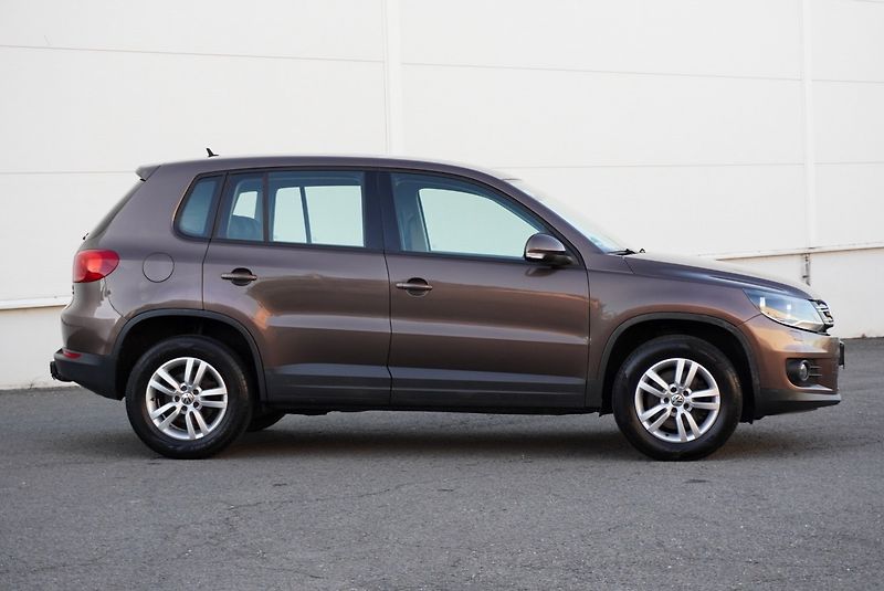 Volkswagen Tiguan (2013) 1.4 TSI TREND 4x4 - fotka 12 z 29