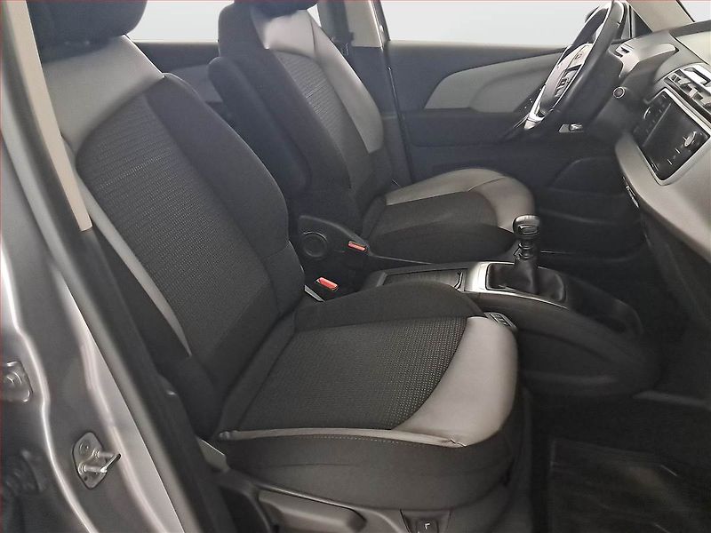 Citroën C4 Picasso (2018) 1.6 BlueHDi, Serv.kniha, Kůže - fotka 9 z 20