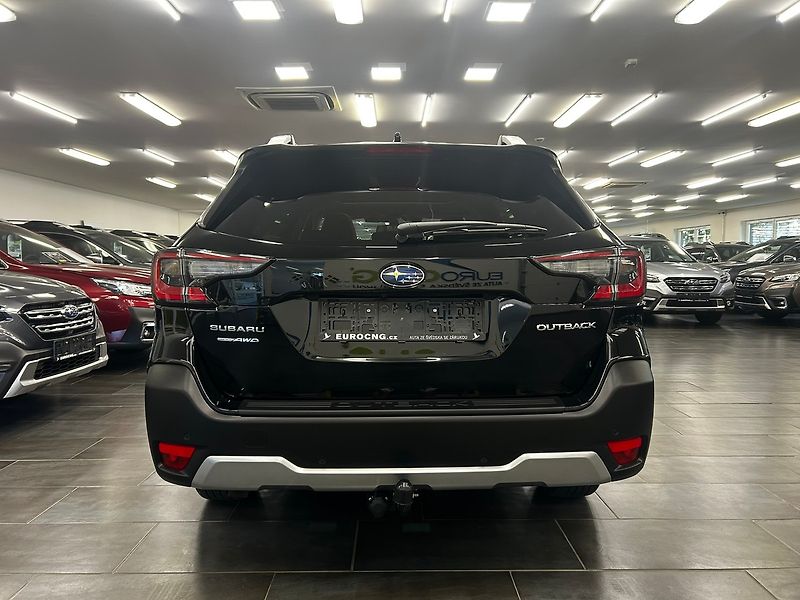 Subaru Outback (2022) 2.5 TOURING 2022 | Záruka - fotka 6 z 44