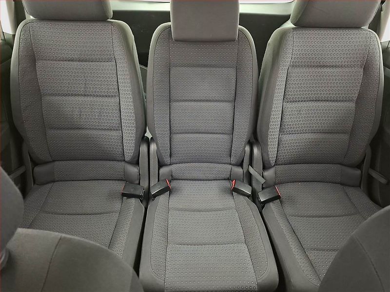 Volkswagen Touran (2004) Comfortline 2.0 TDI, 7 míst - fotka 10 z 14
