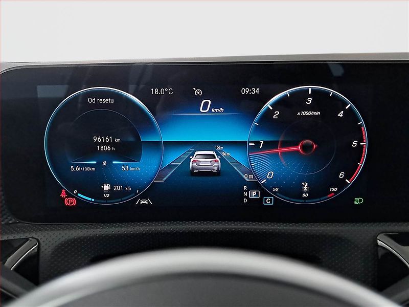 Mercedes-Benz Třídy A (2021) A 180 d - fotka 11 z 22