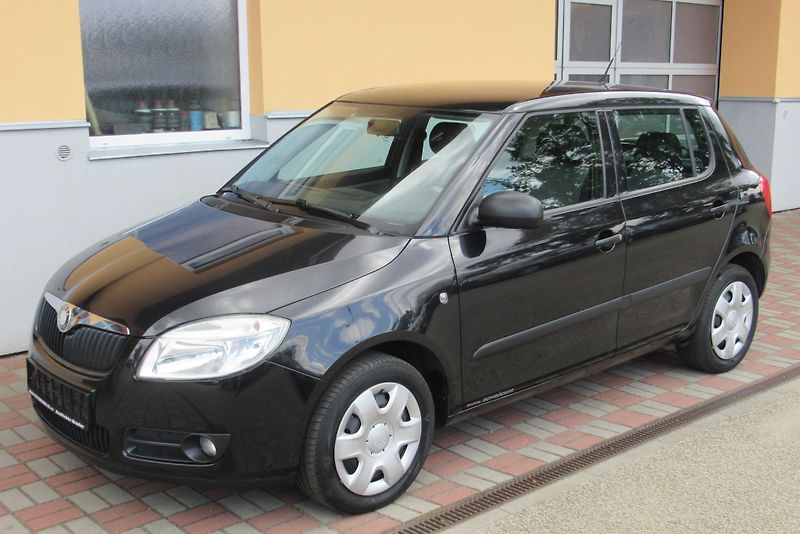Škoda Fabia 1.2i KLIMA - fotka 4 z 32