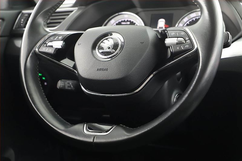 Škoda Superb (2020) 2.0 TDI - fotka 8 z 18