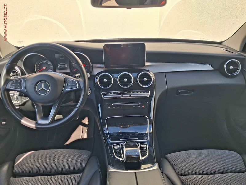 Mercedes-Benz Třídy C (2019) 2.2 CDi 220d 4Mat, 2.maj,ČR - fotka 8 z 21