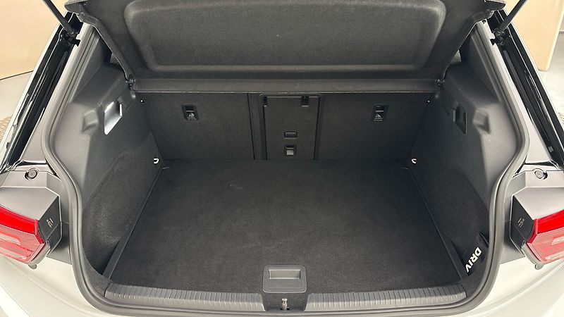 Volkswagen ID.3 58 kWh AUT Pro Performance - fotka 17 z 28