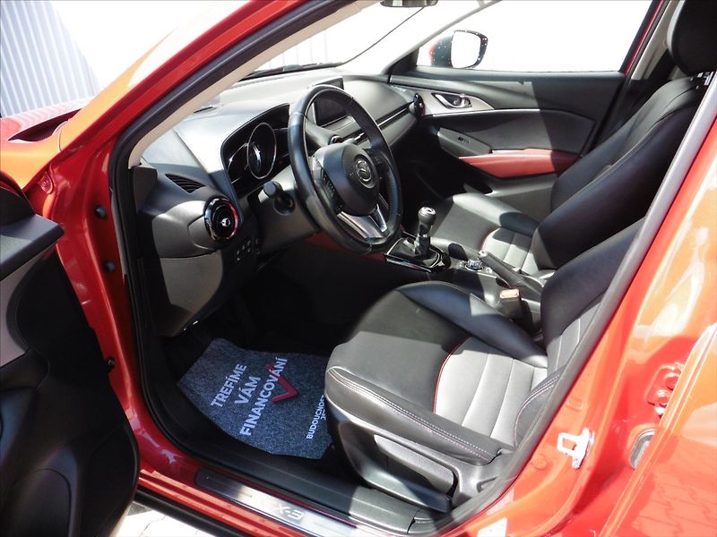 Mazda CX-3 2,0 Sky-G Revolution TOP AWD M - fotka 12 z 21