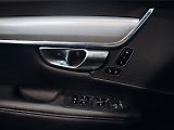 Volvo V90 2.0 T8 AWD Momentum - EL SPZ - náhled 14