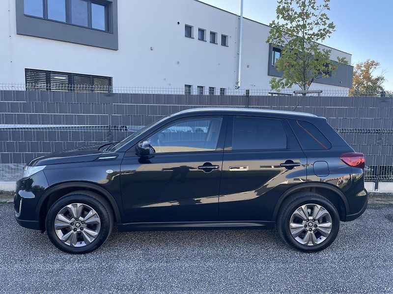 Suzuki Vitara (2020) 1.4 BoosterJet 103 kW  - fotka 5 z 26