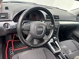 Audi A4 (2005) 2.0TDi, 2.maj, AC, tažné - náhled 12