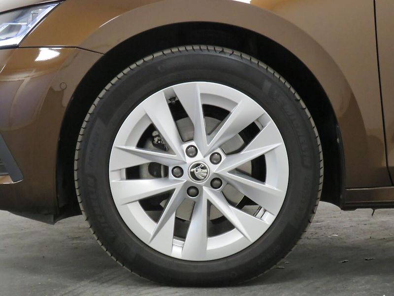 Škoda Octavia - fotka 10 z 25