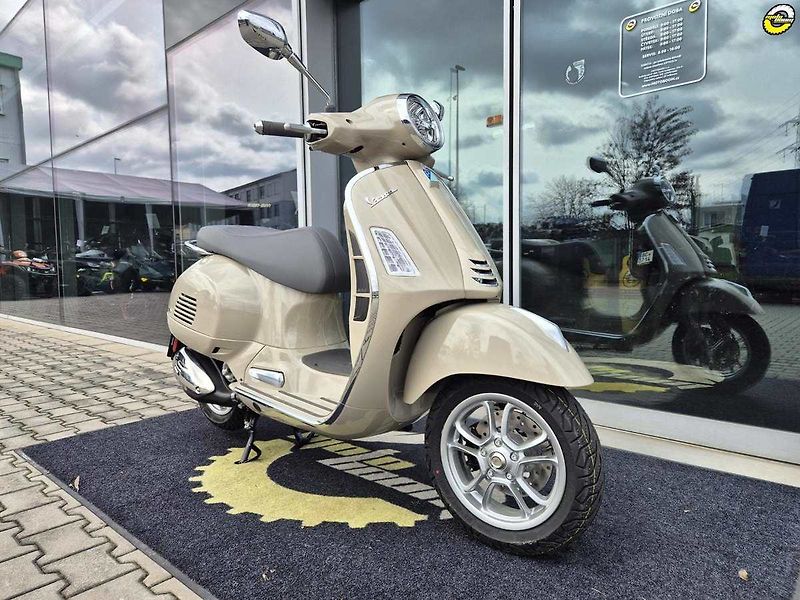 Vespa (2026) GTS 310 MY26 - fotka 2 z 26