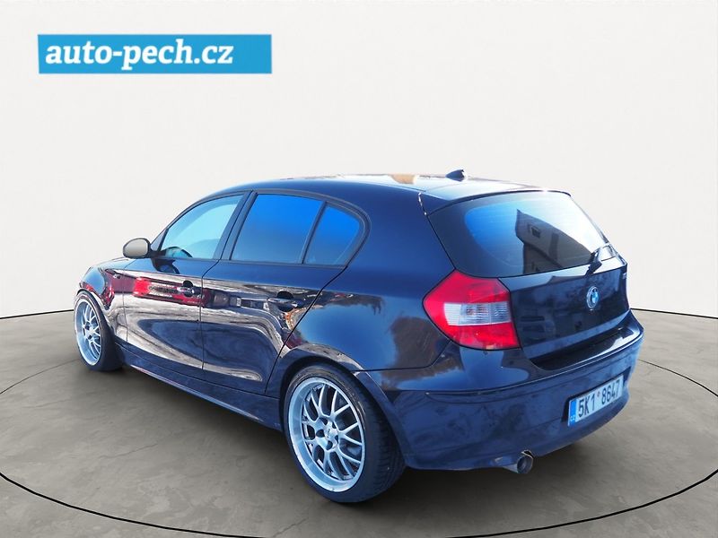 BMW Řada 1 (2005) 2.0i, 95 kW - fotka 2 z 34