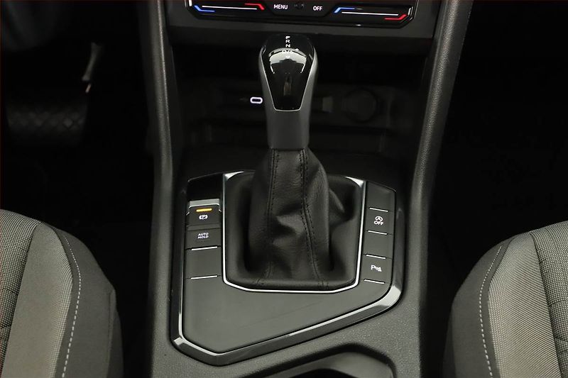 Volkswagen Tiguan (2022) Life 1.5 TSI - fotka 11 z 16