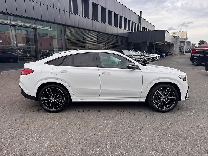 Mercedes-Benz GLE (2026) 450 d 4MATIC kupé - fotka 8 z 25