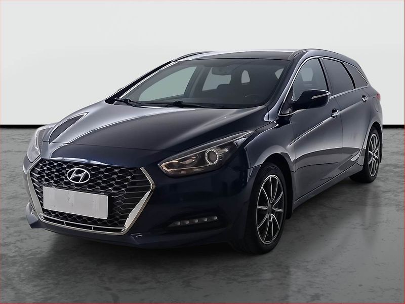 Hyundai i40 (2019) 1.6 CRDi, Navi, Tempomat - fotka 2 z 17