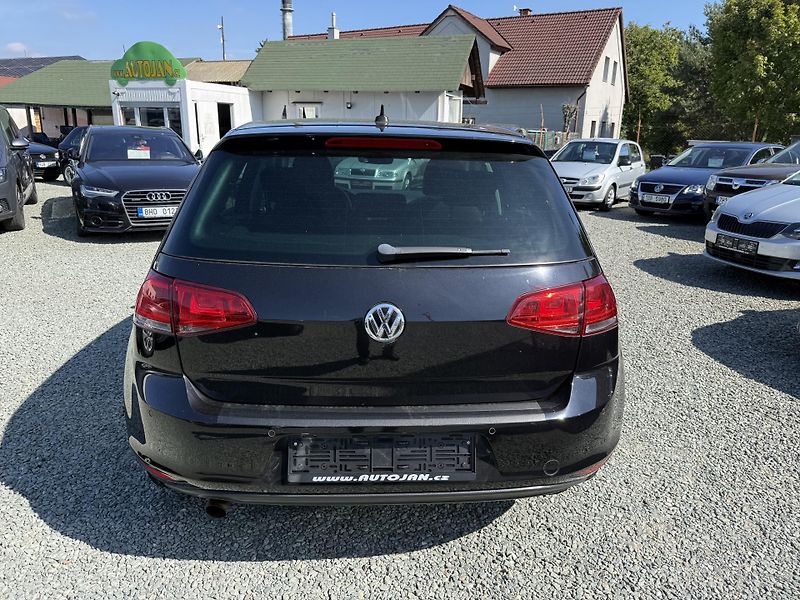 Volkswagen Golf 1.2 TSI ALLSTAR  - fotka 5 z 13