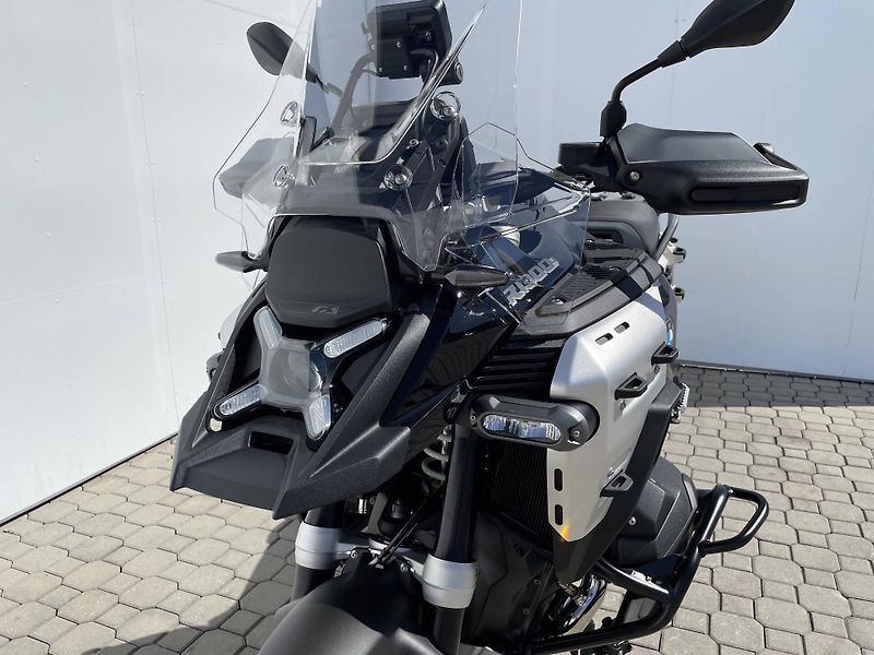 BMW (2026) R 1300 GS ADVENTURE - fotka 9 z 12