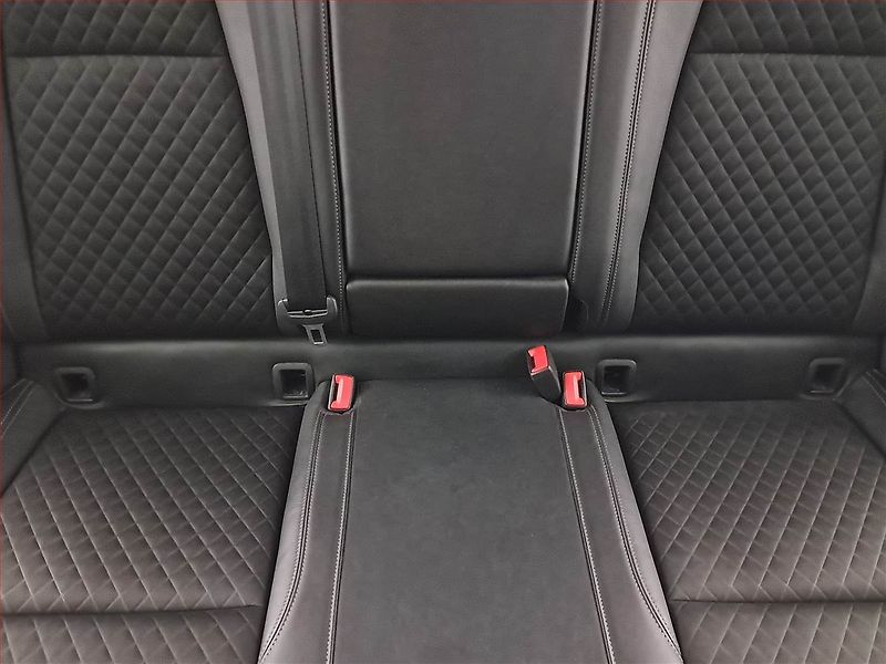 Škoda Karoq (2021) Style 1.5 TSI - fotka 10 z 16