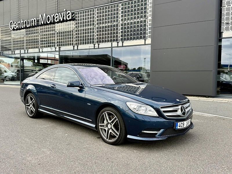 Mercedes-Benz CL (2010) 500 4MATIC - fotka 1 z 44