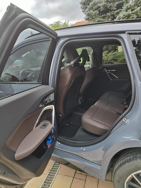 BMW X1 X1 xDrive23d /155kW - fotka 12 z 17
