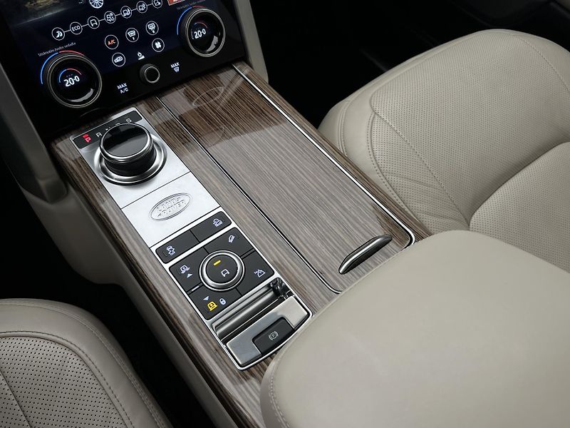Land Rover Range Rover 4.4 SDV8 VOGUE AUT CZ - fotka 30 z 52